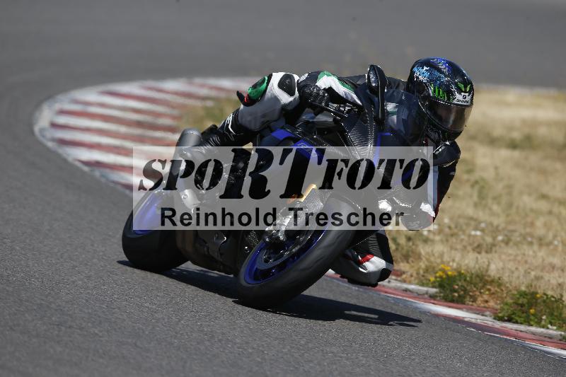 Archiv-2023/33 14.06.2023 MSS Track Day ADR/Gruppe gelb/ohne Startnummer